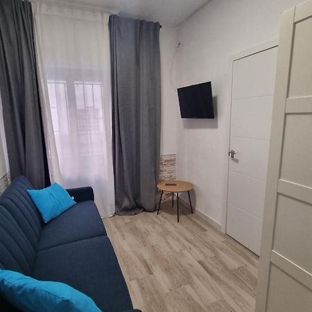 Apartamentos Аликанте Экстерьер фото